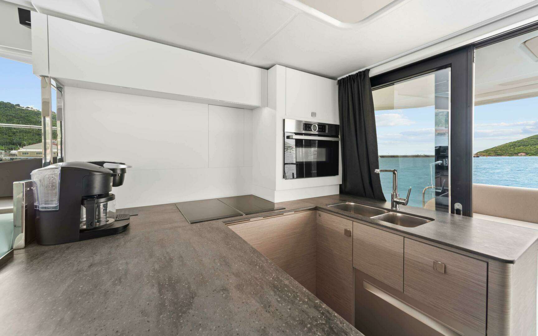 2024 Fountaine Pajot — - Image 34