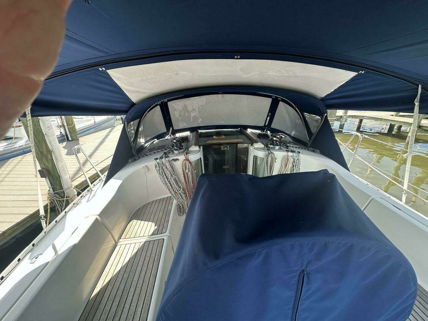 1999 Beneteau — - Image 10