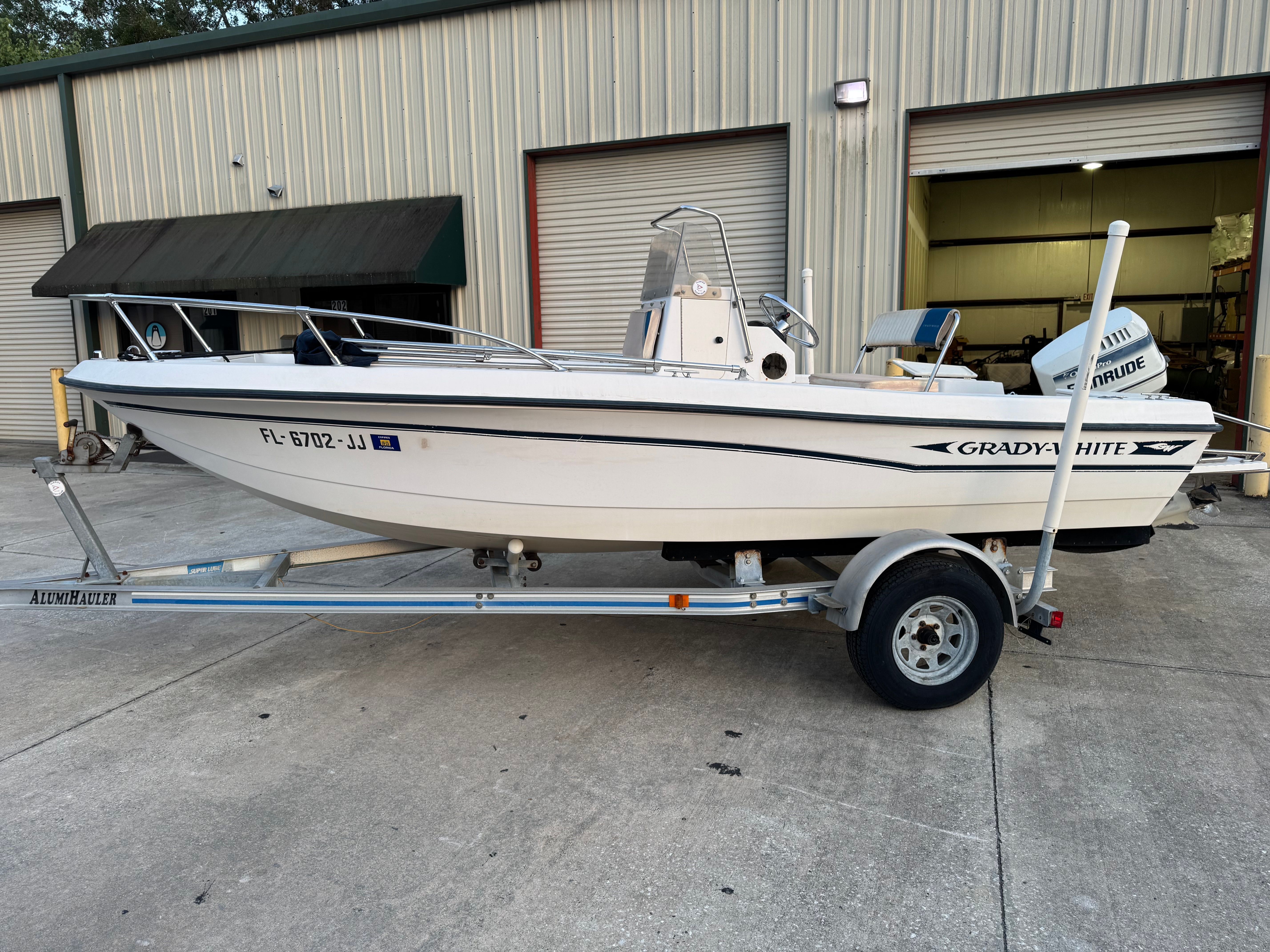 1995 Grady-White 175