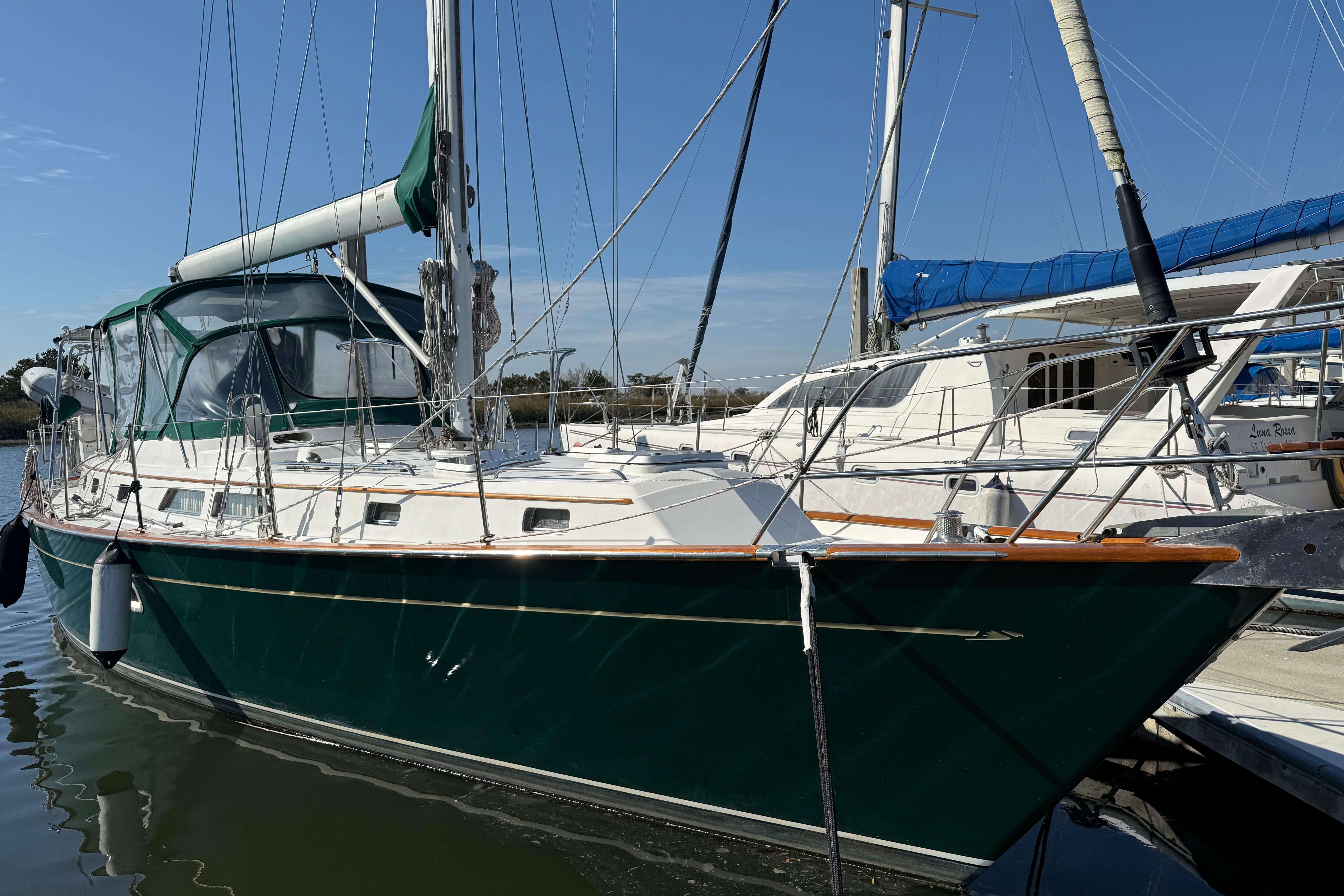 1999 Passport 456