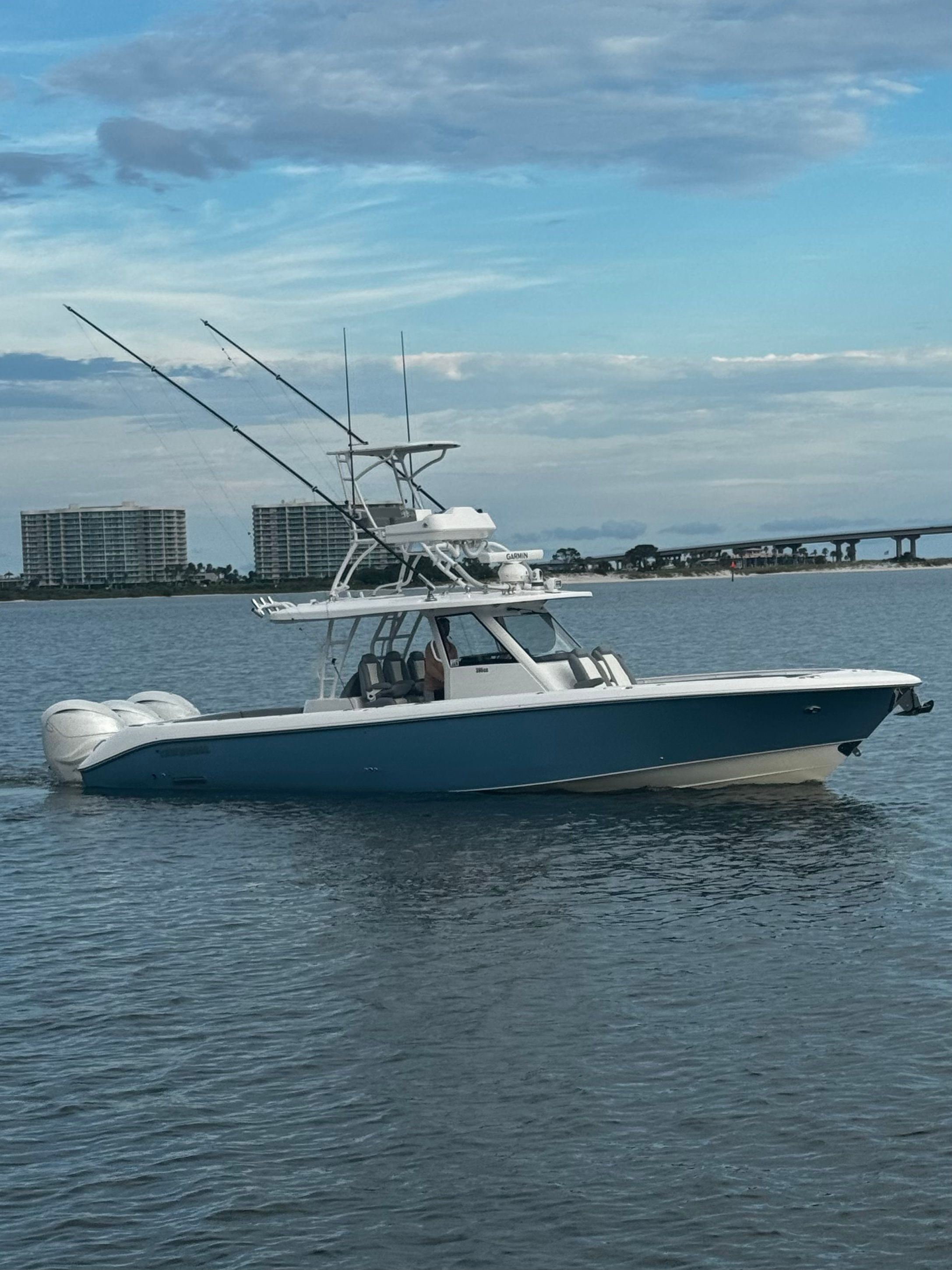 2023 Everglades 395 Center Console