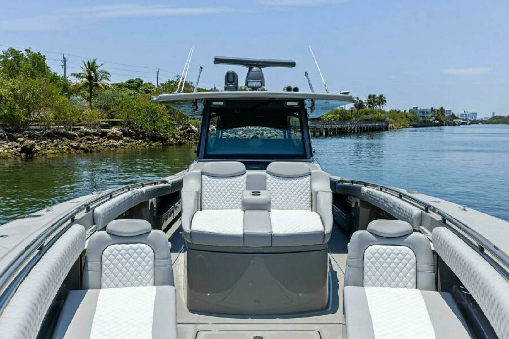 2023 HCB 53 Suenos - Image 7