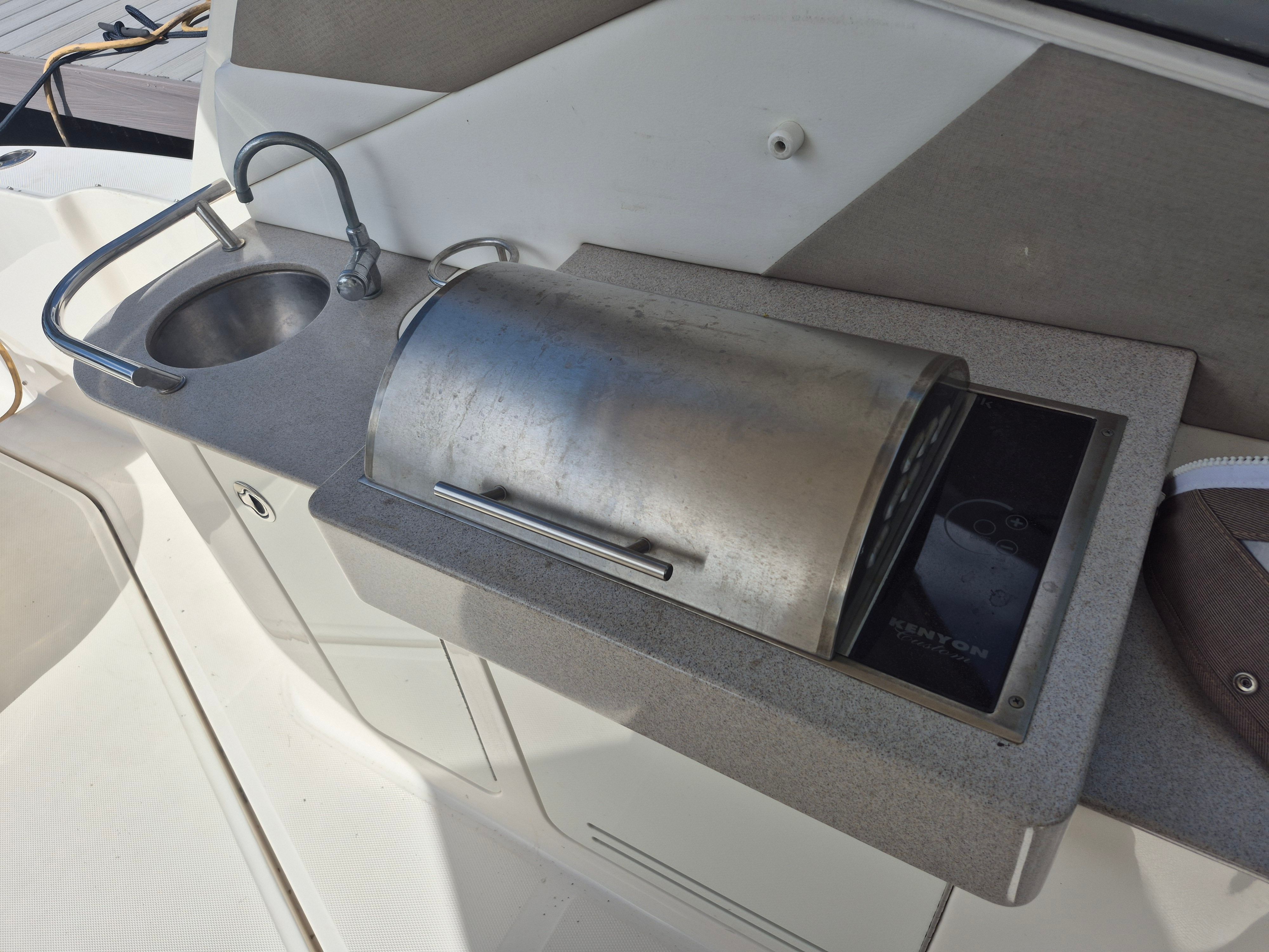 2007 Sea Ray Sundancer 310 - 4
