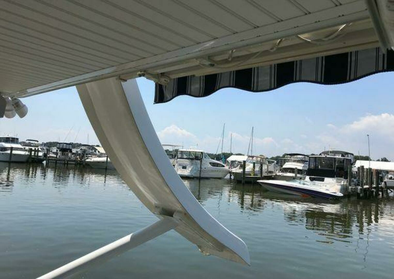 2017 Sumerset Houseboat - Image 78