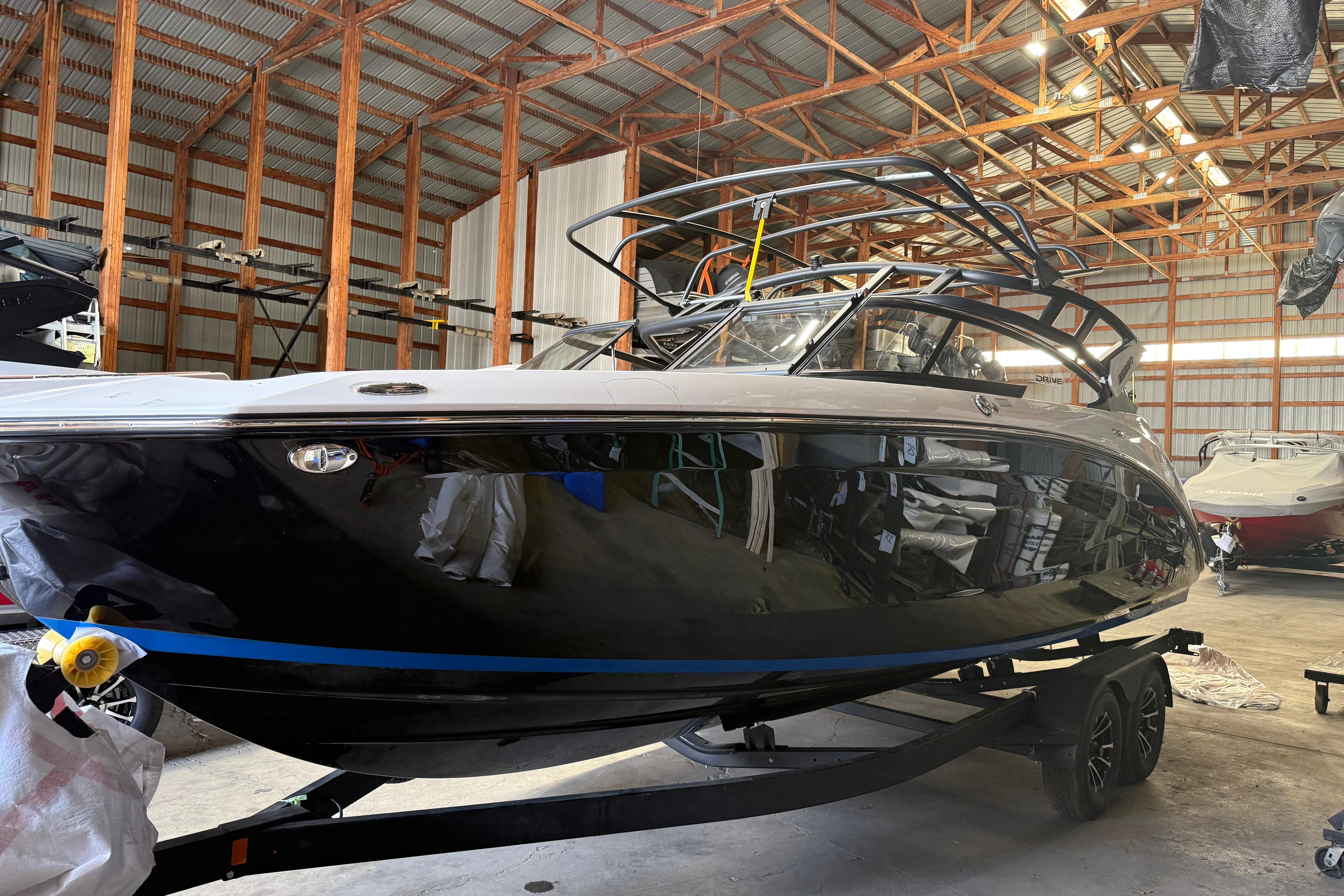 2026 Yamaha Boats 252SD