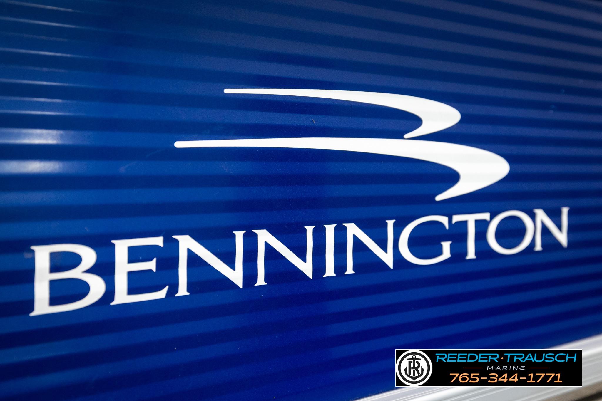 Bennington 20 SV 2021 logo on blue background, Reeder Trausch Marine contact details.