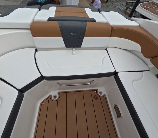 2026 Chaparral 23 SSi OB In stock Trailer included - 18
