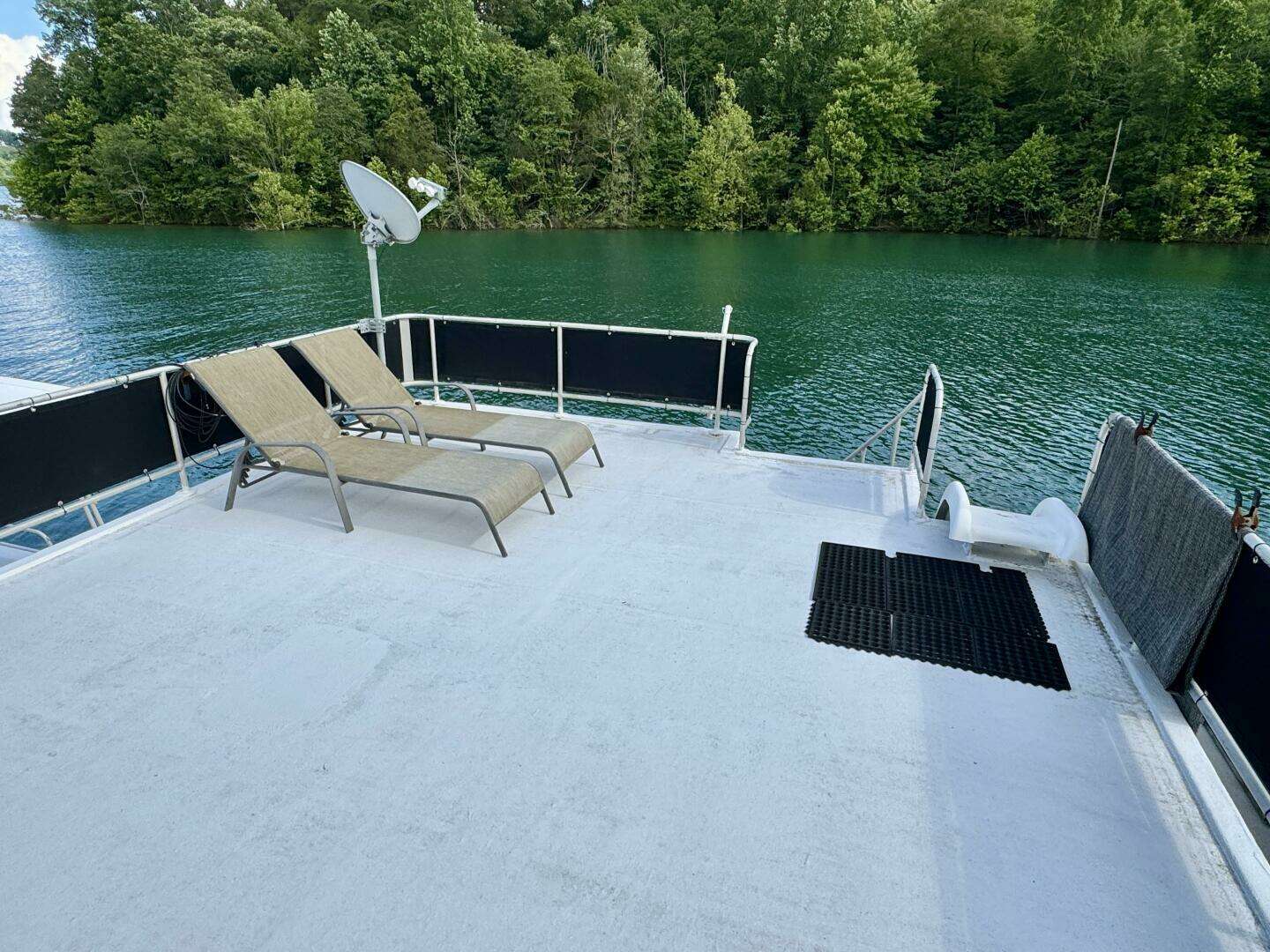 1999 Aqua Chalet 16 x 68 Widebody - Image 82