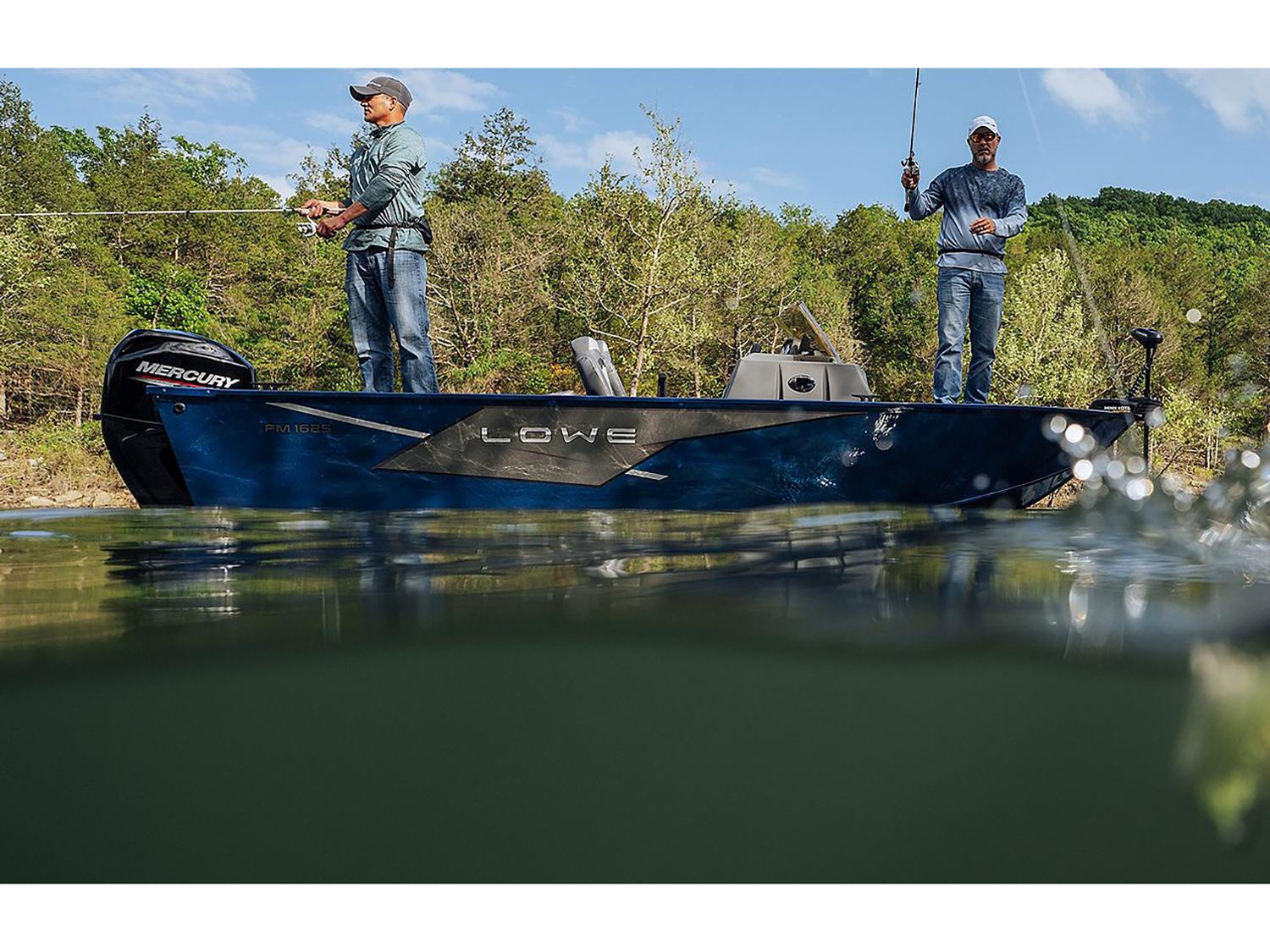 2026 Lowe Fishing Machine 1625SC