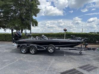 2021 Ranger Z520C Ranger Cup Equipped boat on trailer, parked outdoors.