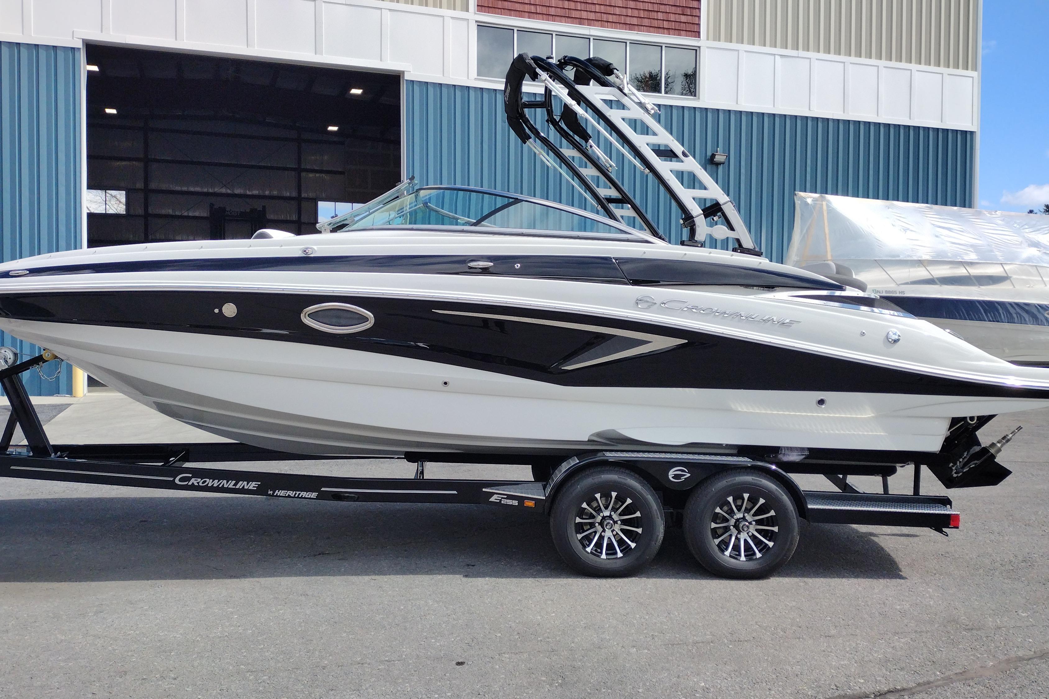 2026 Crownline Eclipse E255
