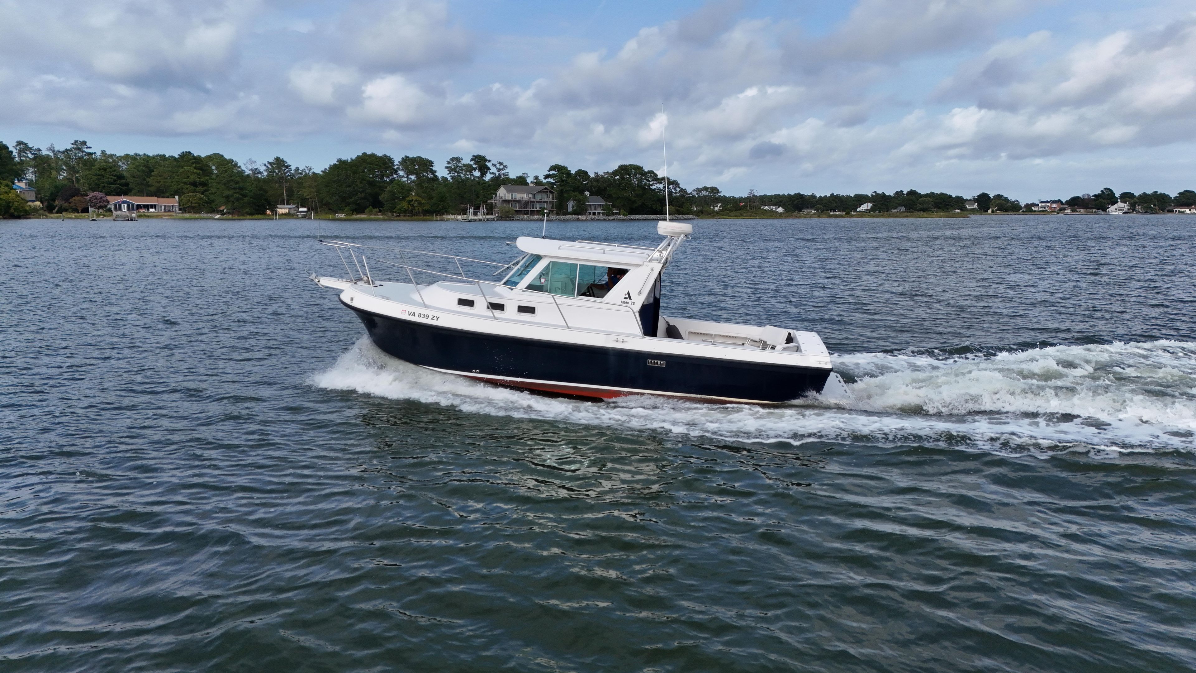 1998 Albin 28 Tournament Express