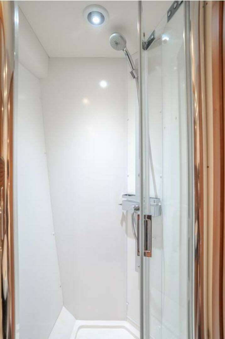 2012 Sunseeker Portofino 48 - Image 19