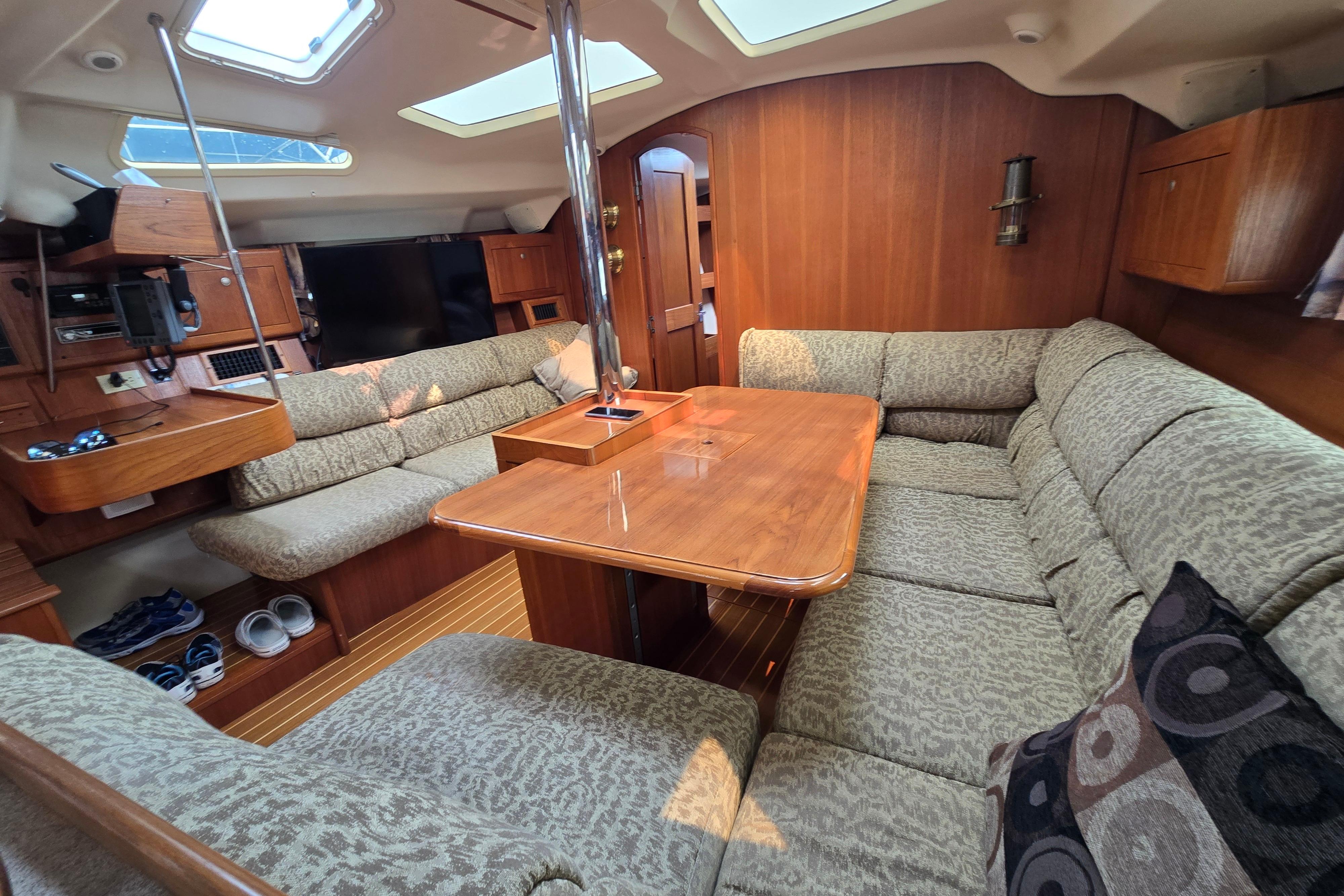 1999 Hunter 410