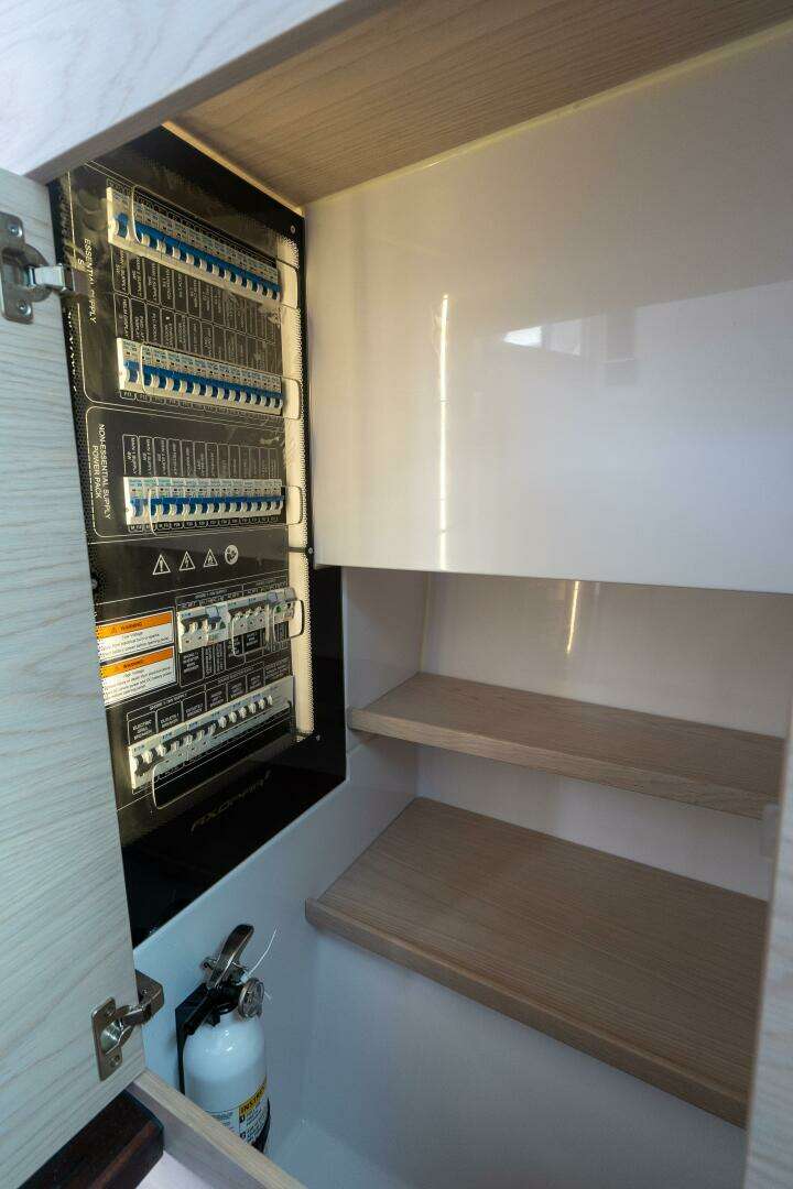 2024 Axopar Axopar 45 XC - Image 24