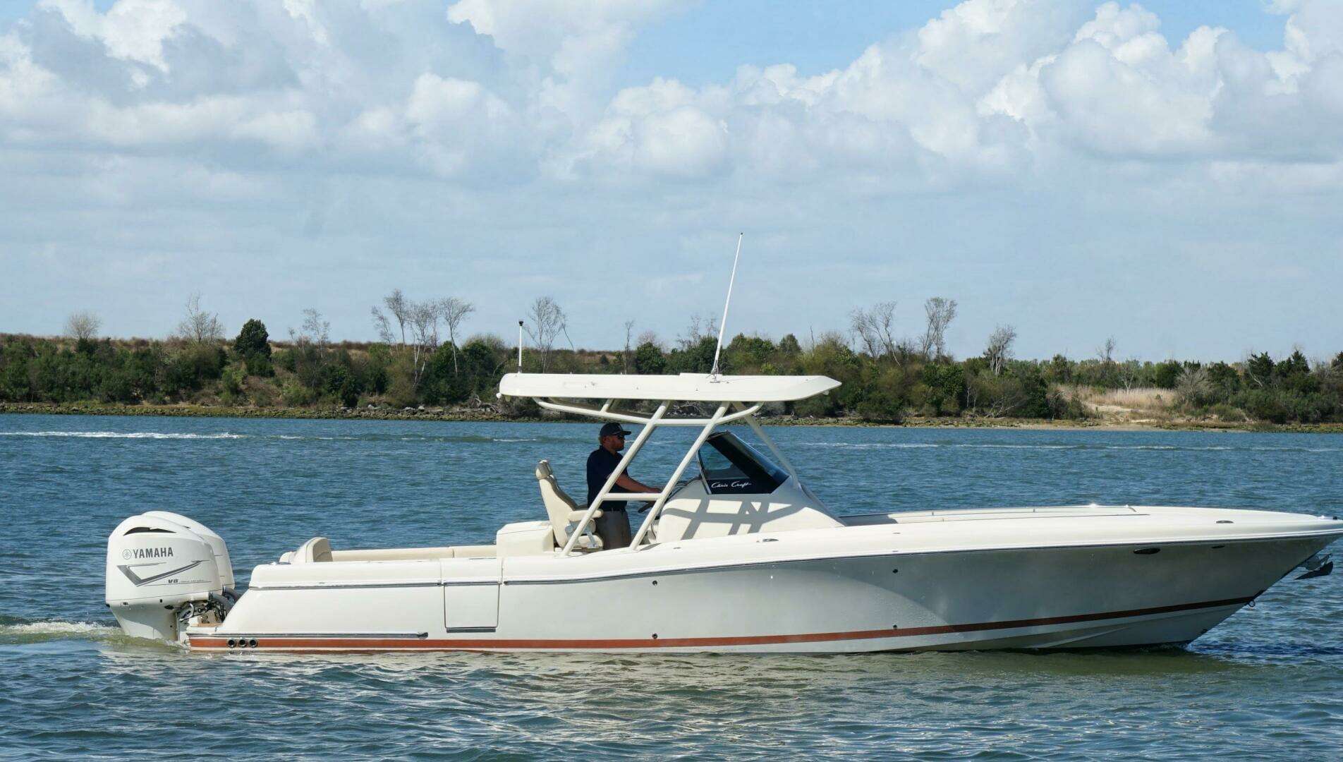 2018 Chris-Craft Catalina 34 - Image 2