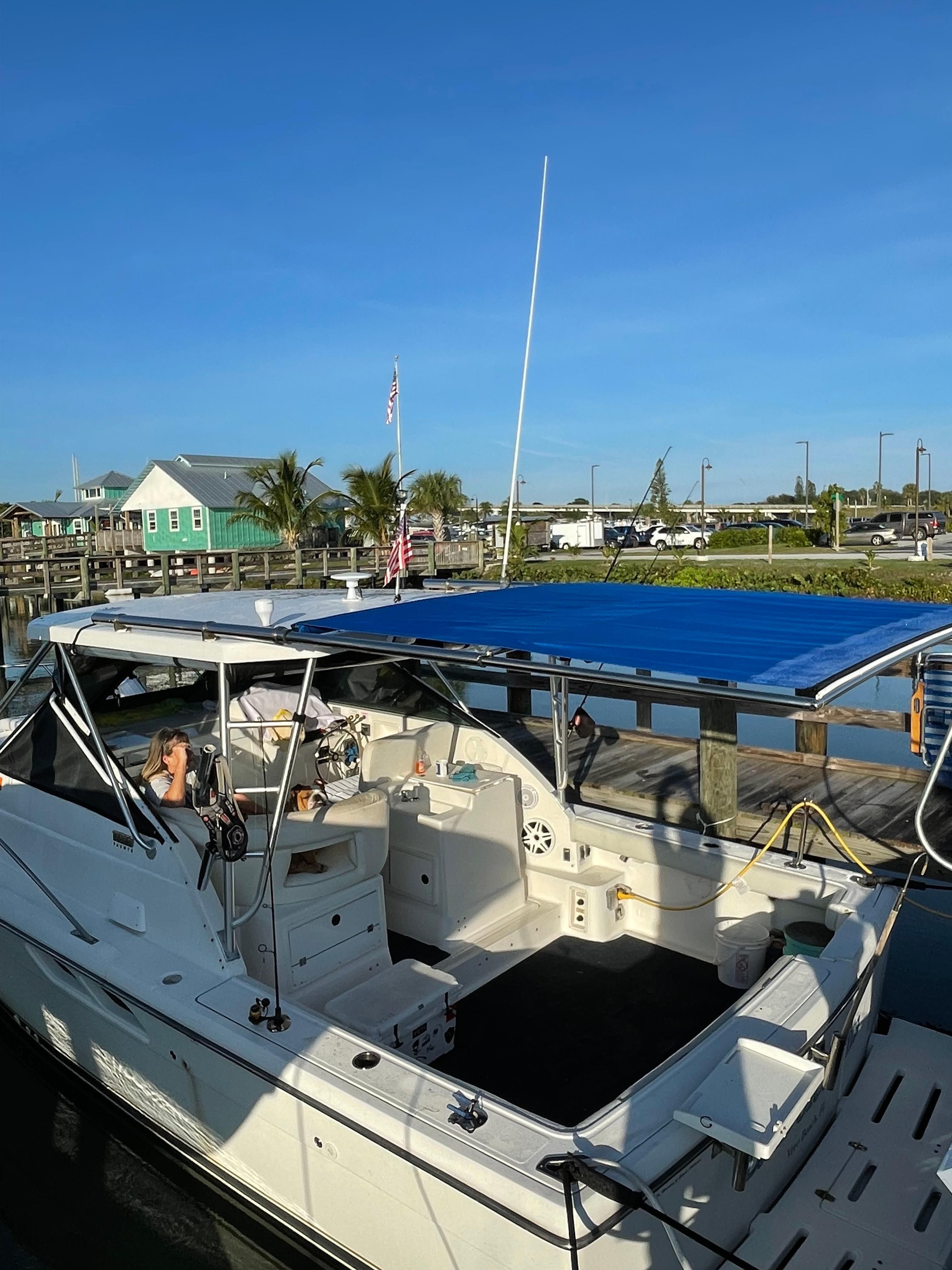 2006 Tiara Yachts 2900 Open Classic - 13