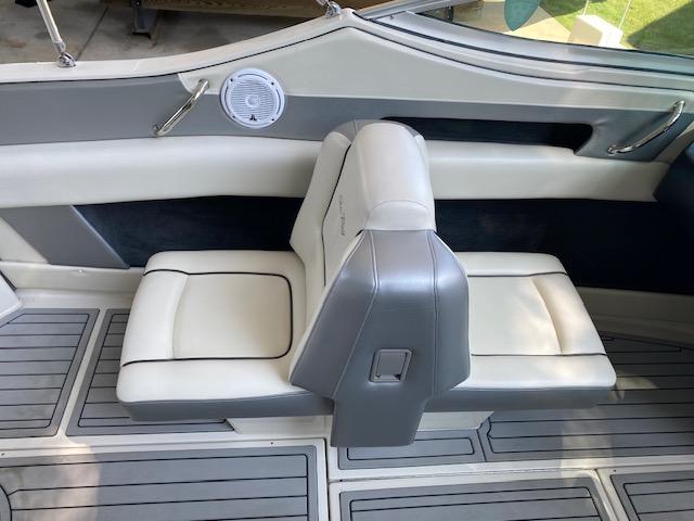 2010 Sea Ray 230 Select boat interior seating and speaker system.