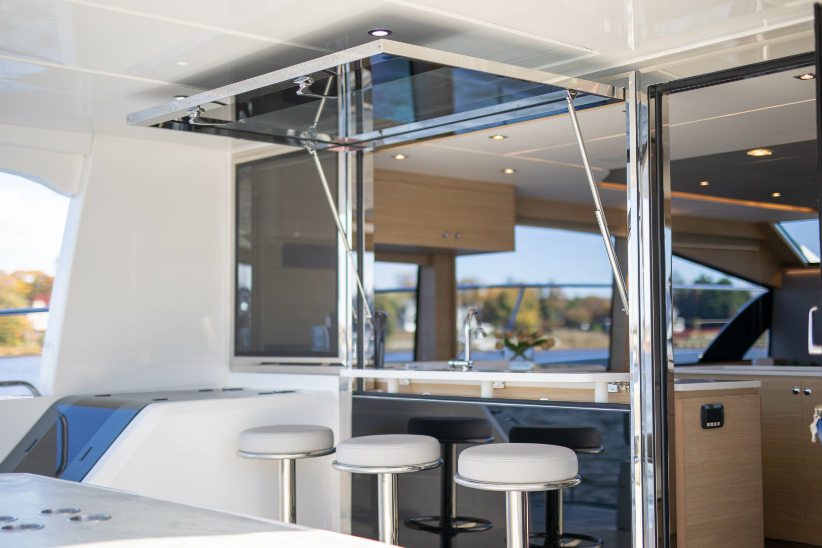 2023 Aquila 54 Yacht - Image 21