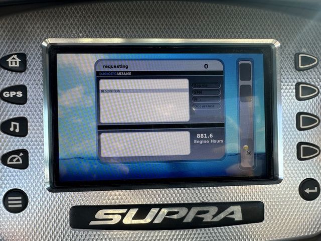 2012 Supra Launch 22 V - 13