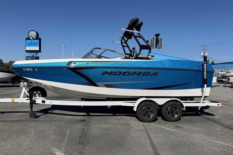 2021 Moomba Max