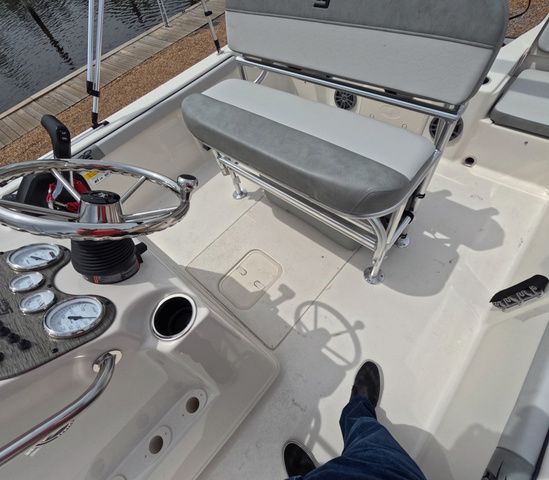2026 Carolina Skiff LS Series 21LS In Stock Trailer Included - 9
