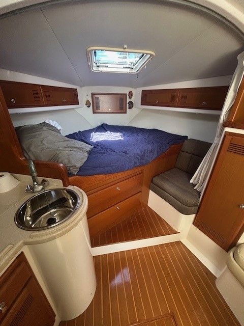 2002 Cabo 31 Express - 4