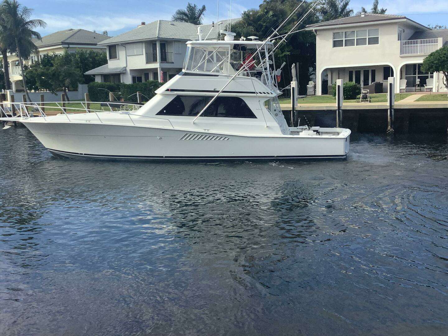 1994 Viking 50' Convertible Sportfish - Image 12