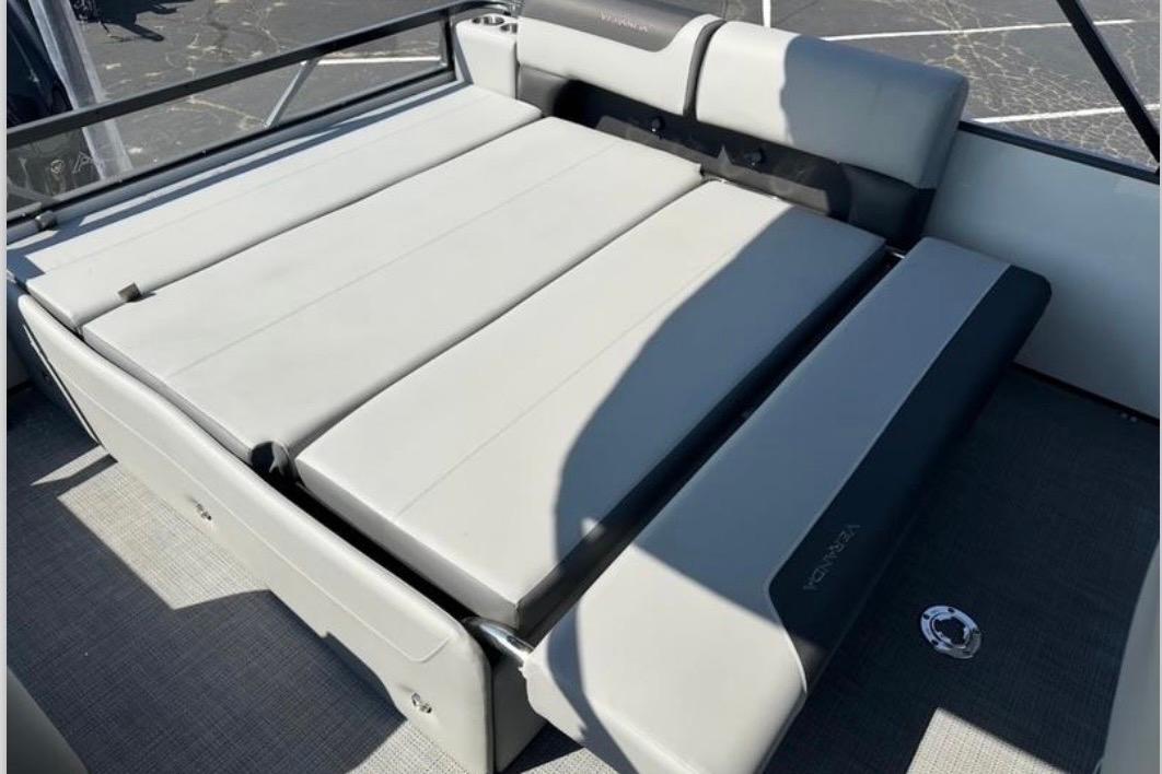 2025 Veranda Relax VR25VLC boat interior with spacious, comfortable seating and sleek design.