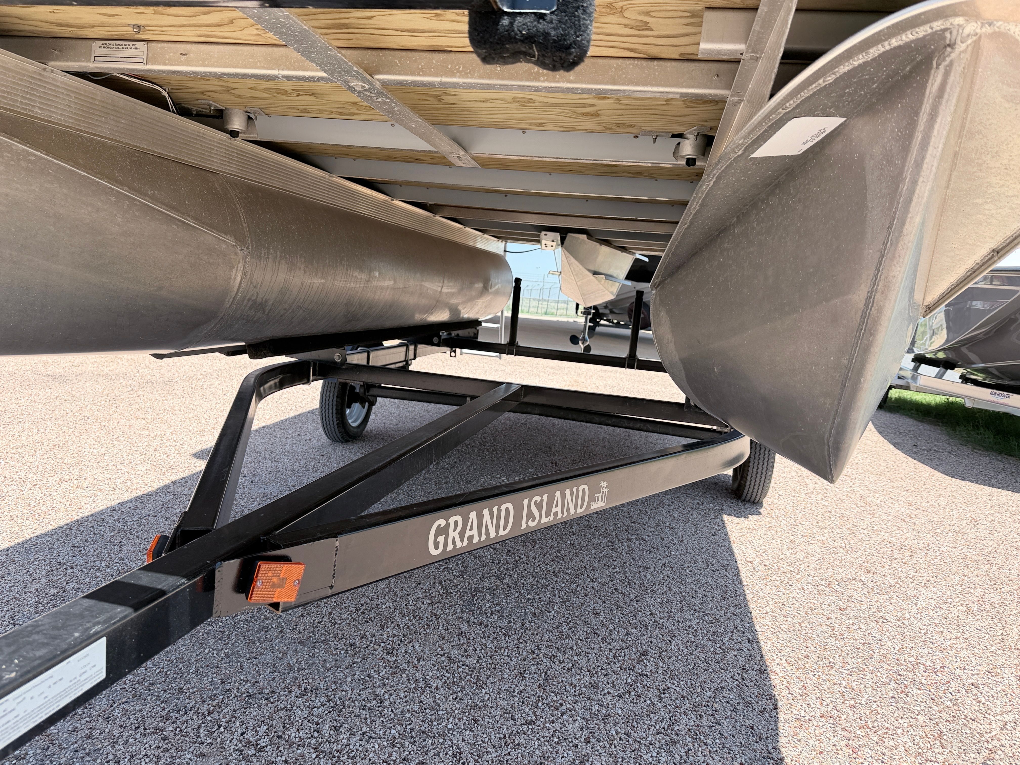 2019 Tracker Tahoe - 6