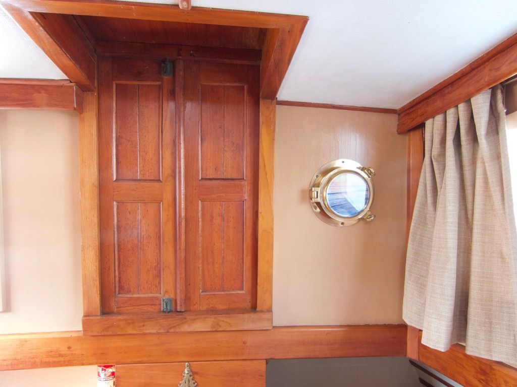1976 CHB Trawler - 23