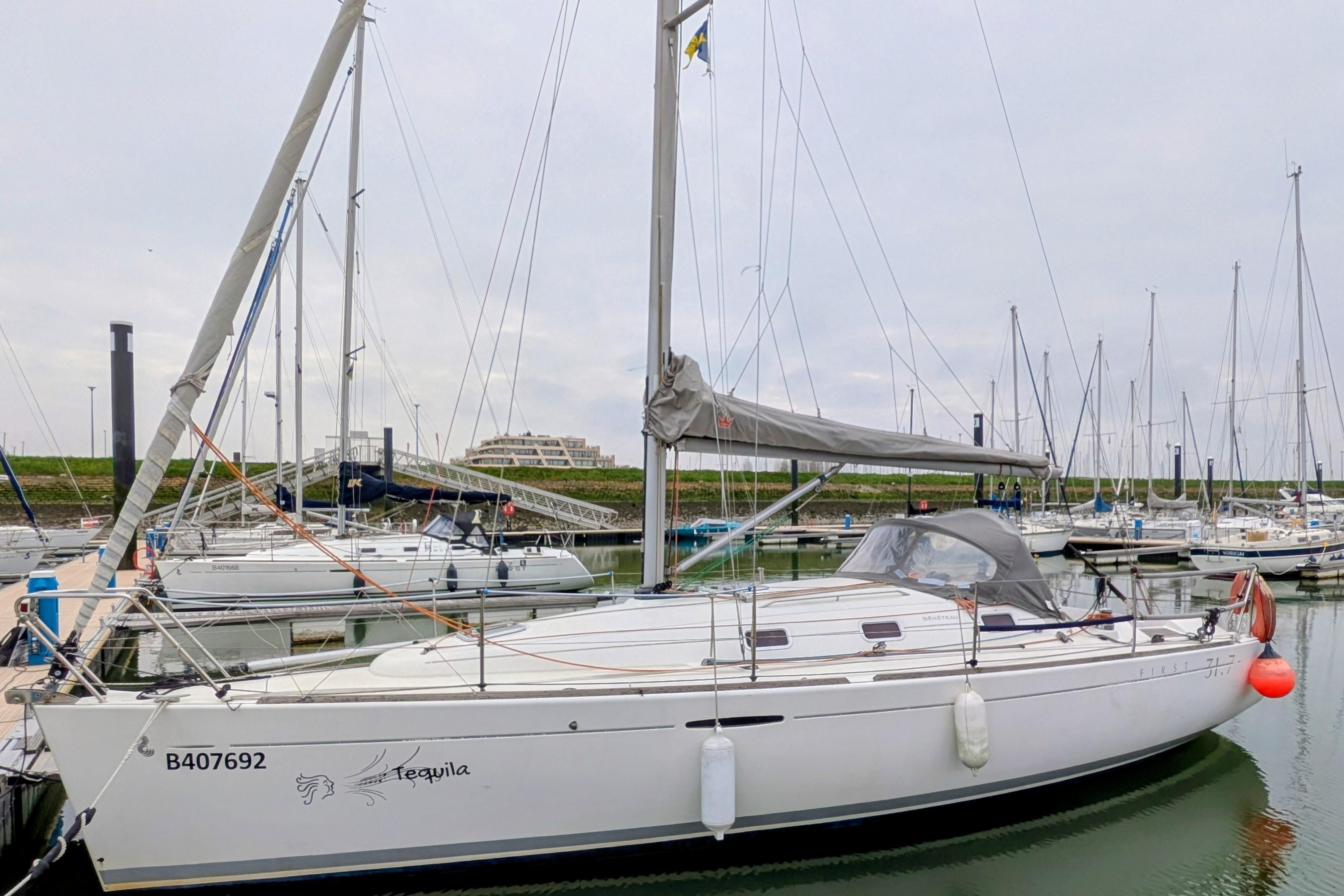 2000 Beneteau First 31.7