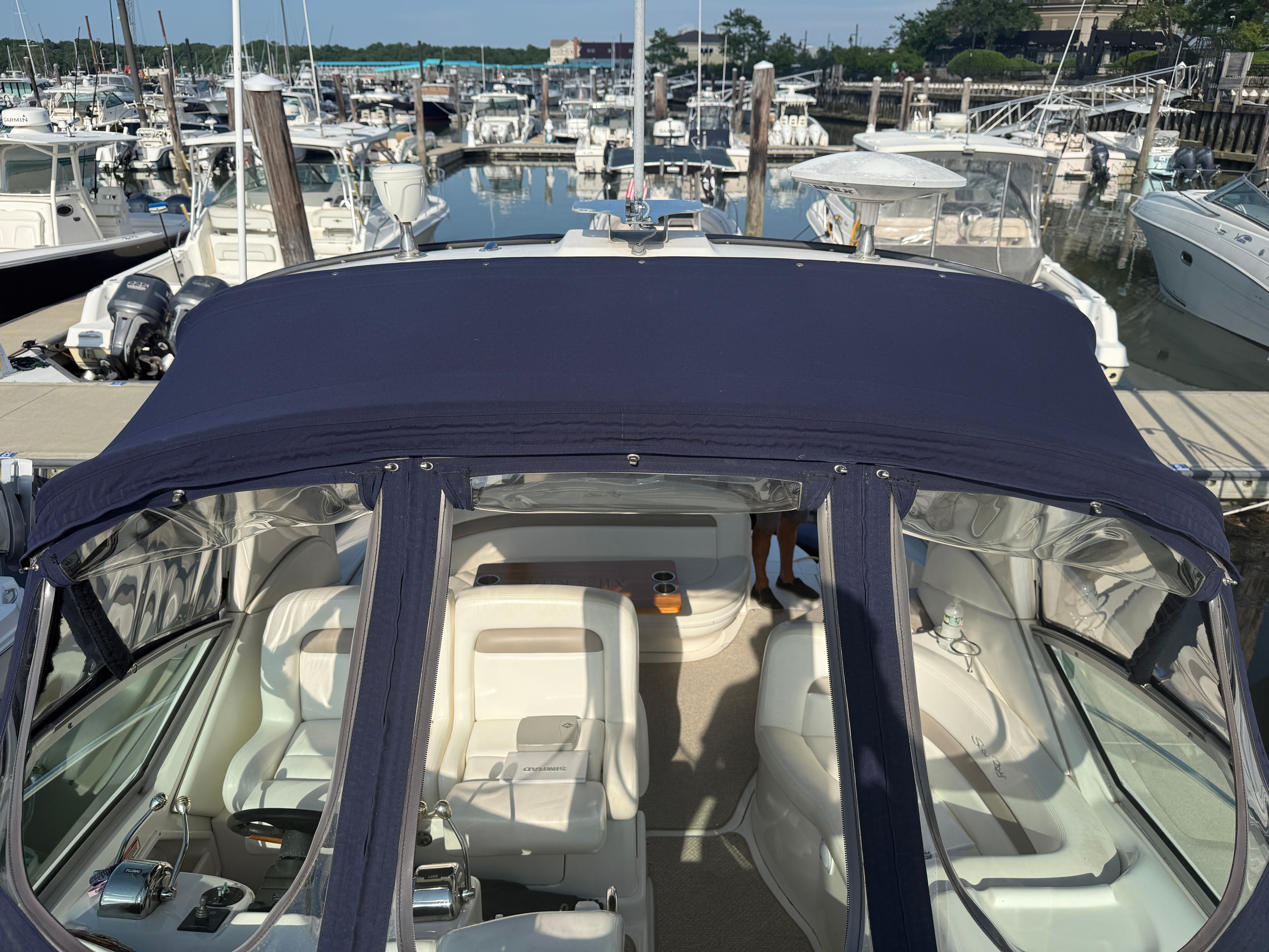 2004 Sea Ray Sundancer 320 - 24