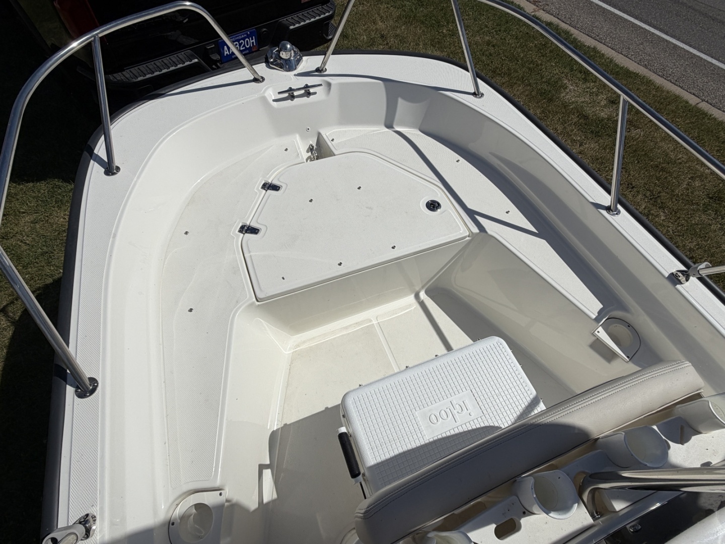 2023 Boston Whaler 150 Montauk - Image 10