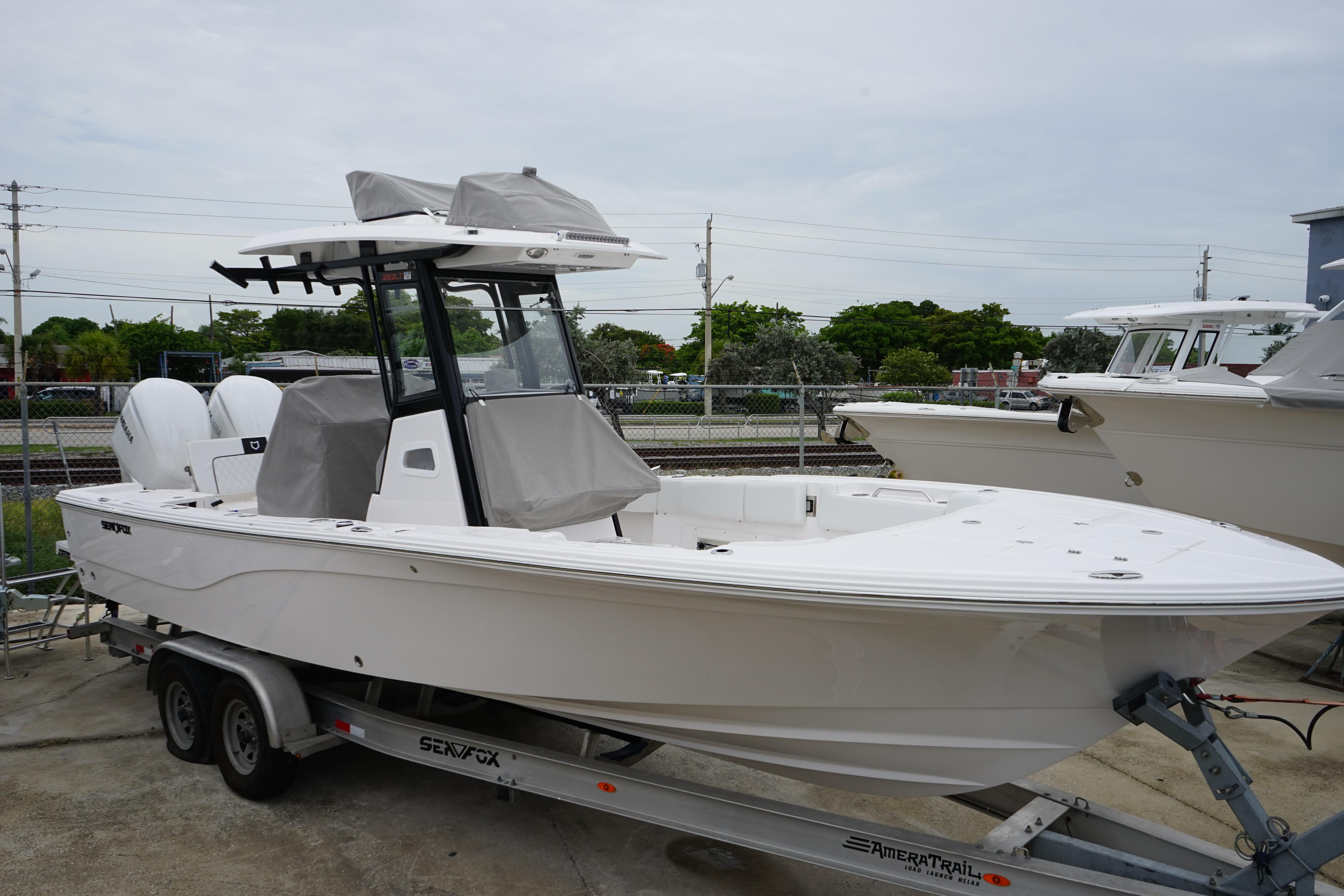 2025 Sea Fox 282 Hybrid LT