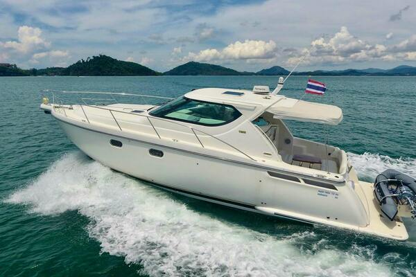 2008 Tiara Yachts