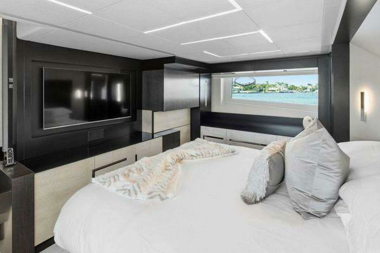 2019 Pershing — - Image 77