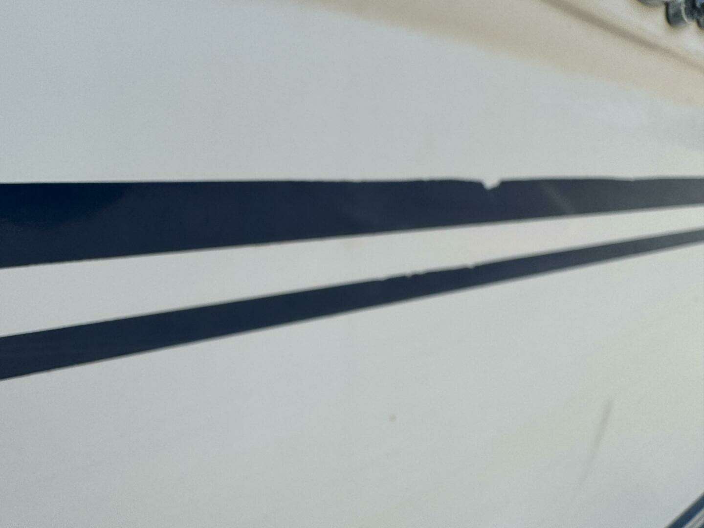 1999 Sea Ray 215 Express Cruiser - Image 211