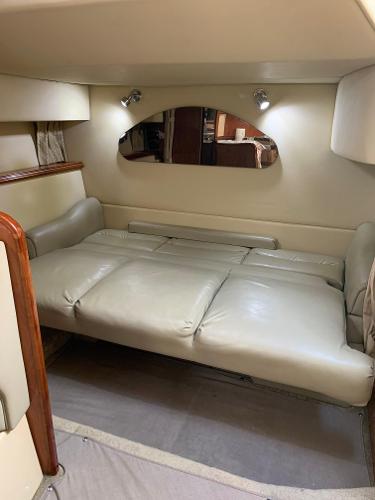 2006 Cruisers Yachts 320 Express - 46