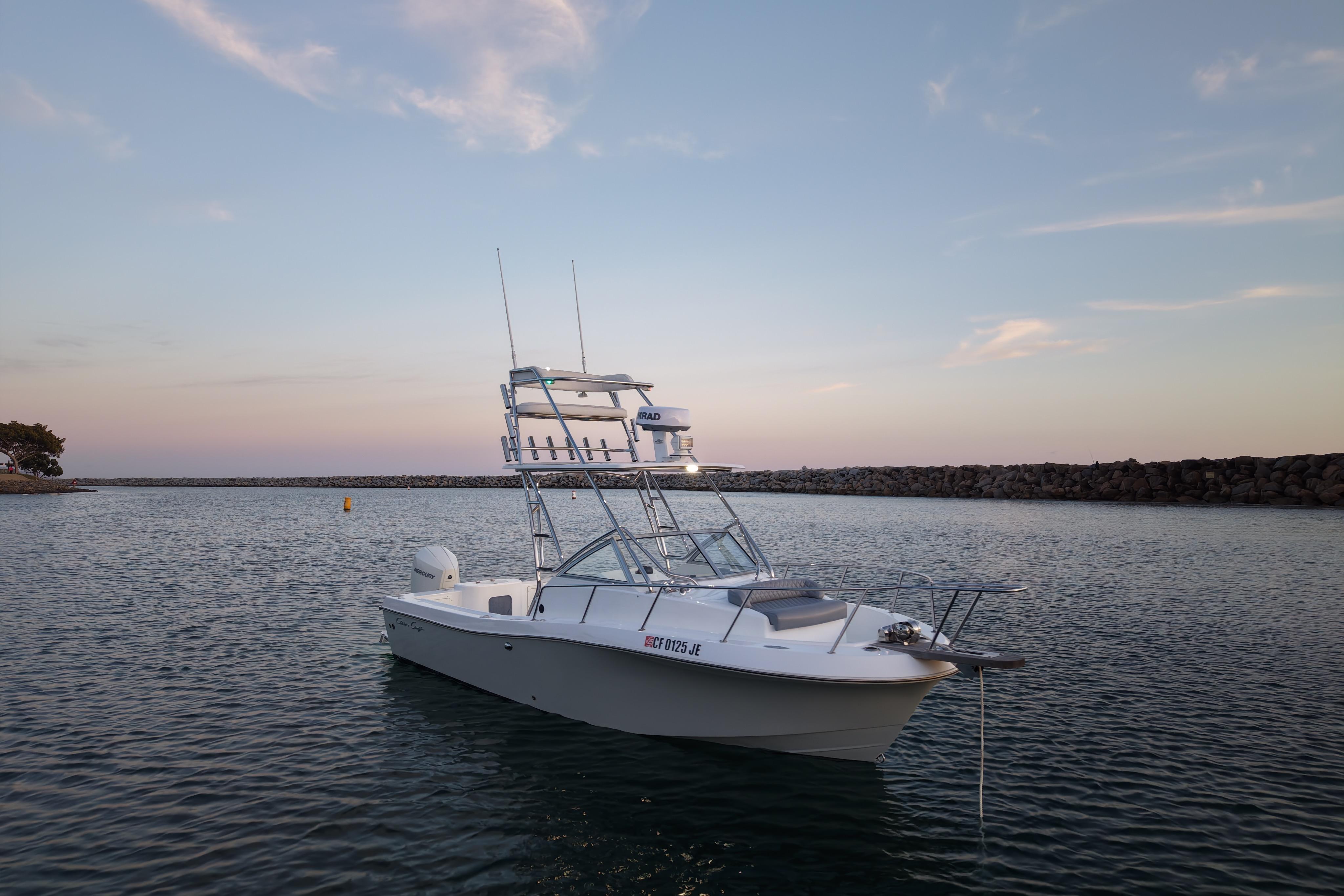 1985 Chris-Craft 21 Scorpion Cuddy