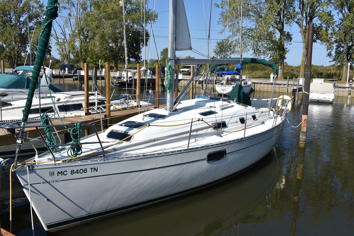 1996 Beneteau Oceanis 321