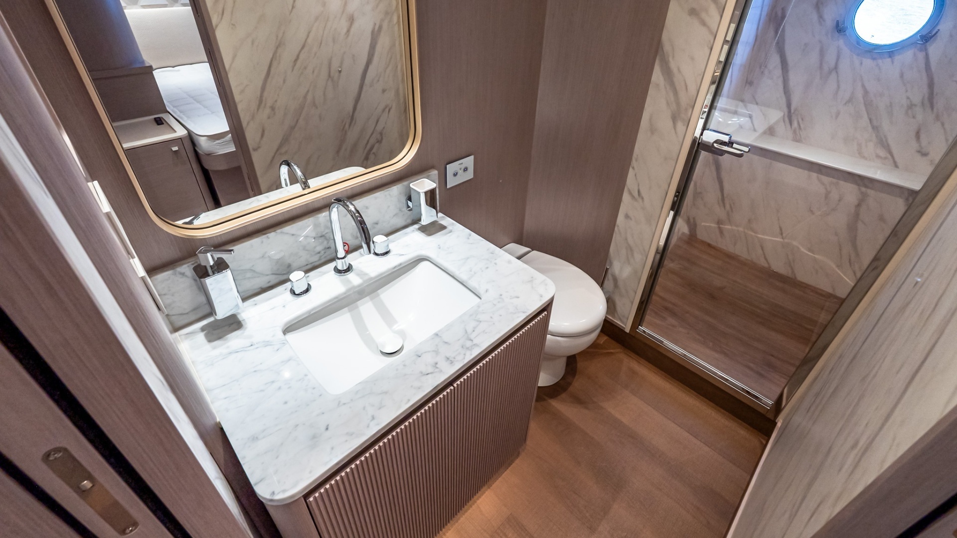 2027 Absolute Navetta 70 - Image 76