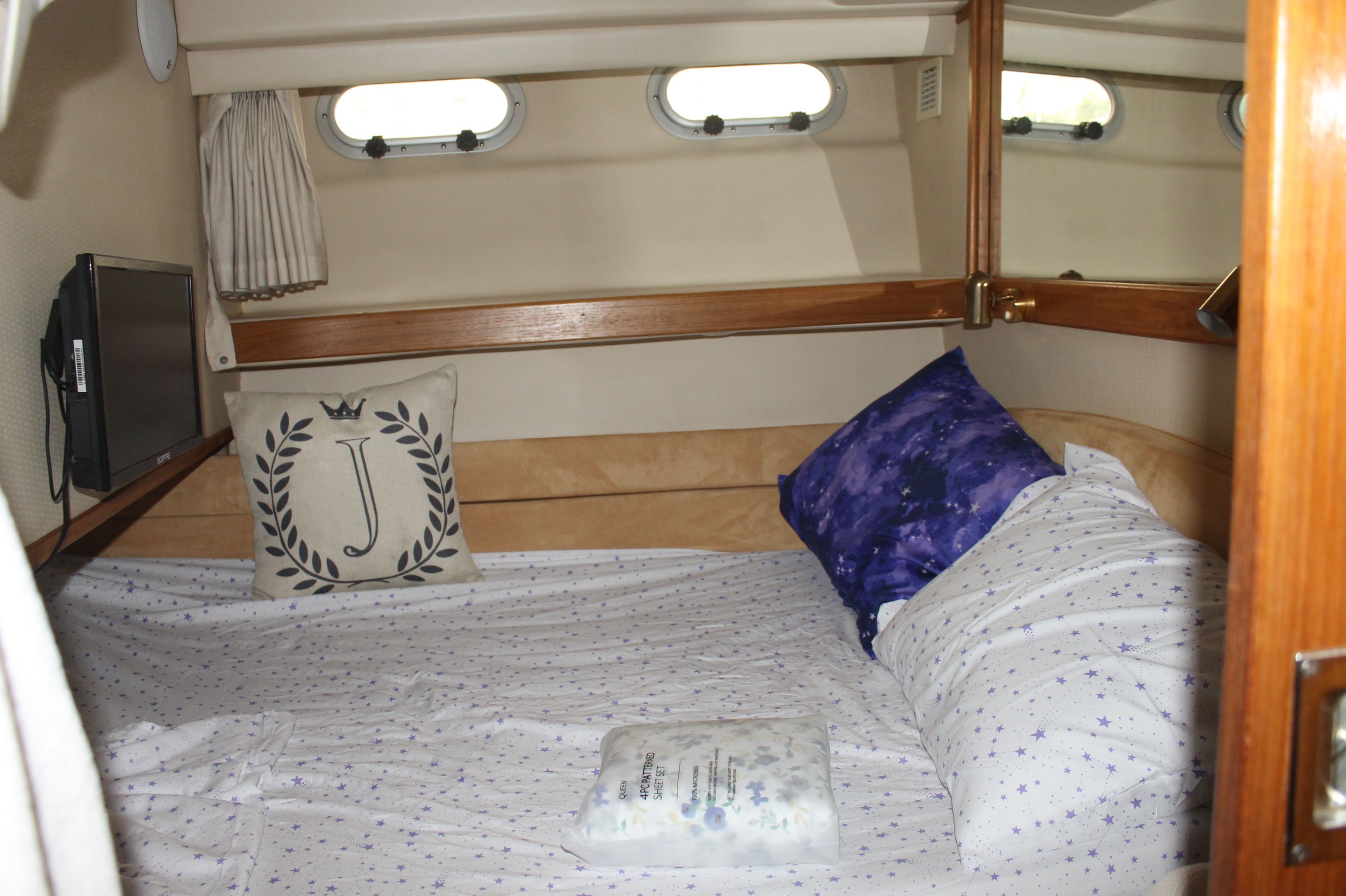 1998 Bayliner 4788 Pilot House Motoryacht - 4