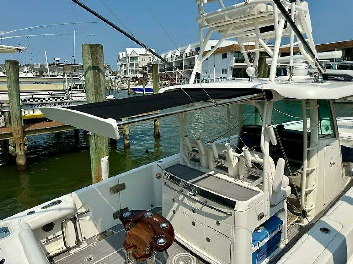 2014 Boston Whaler 350 Outrage - Image 59