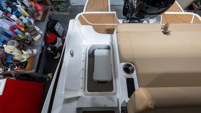 2025 Bayliner D20 - 26
