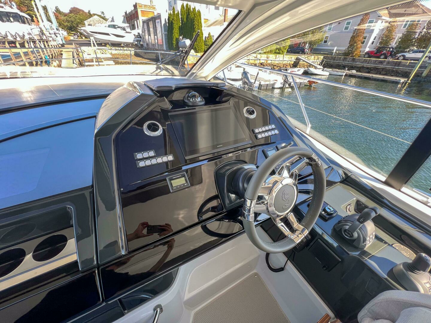 2024 Beneteau Gran Turismo 45 - Image 5