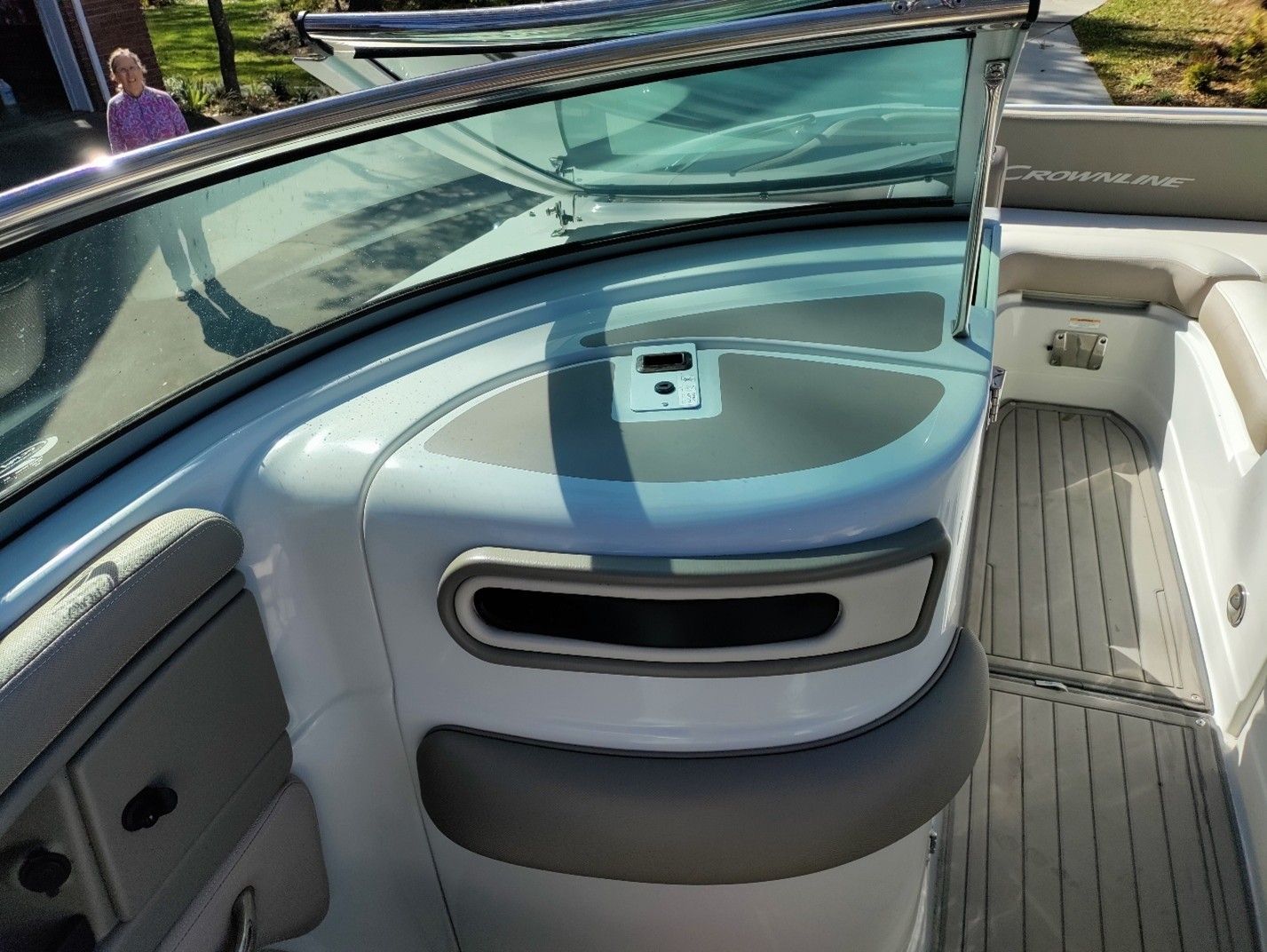 2018 Crownline Eclipse E23 XS - 33