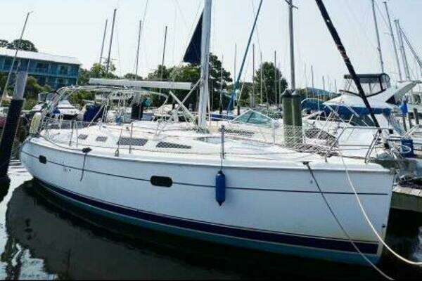 2002 Hunter 356
