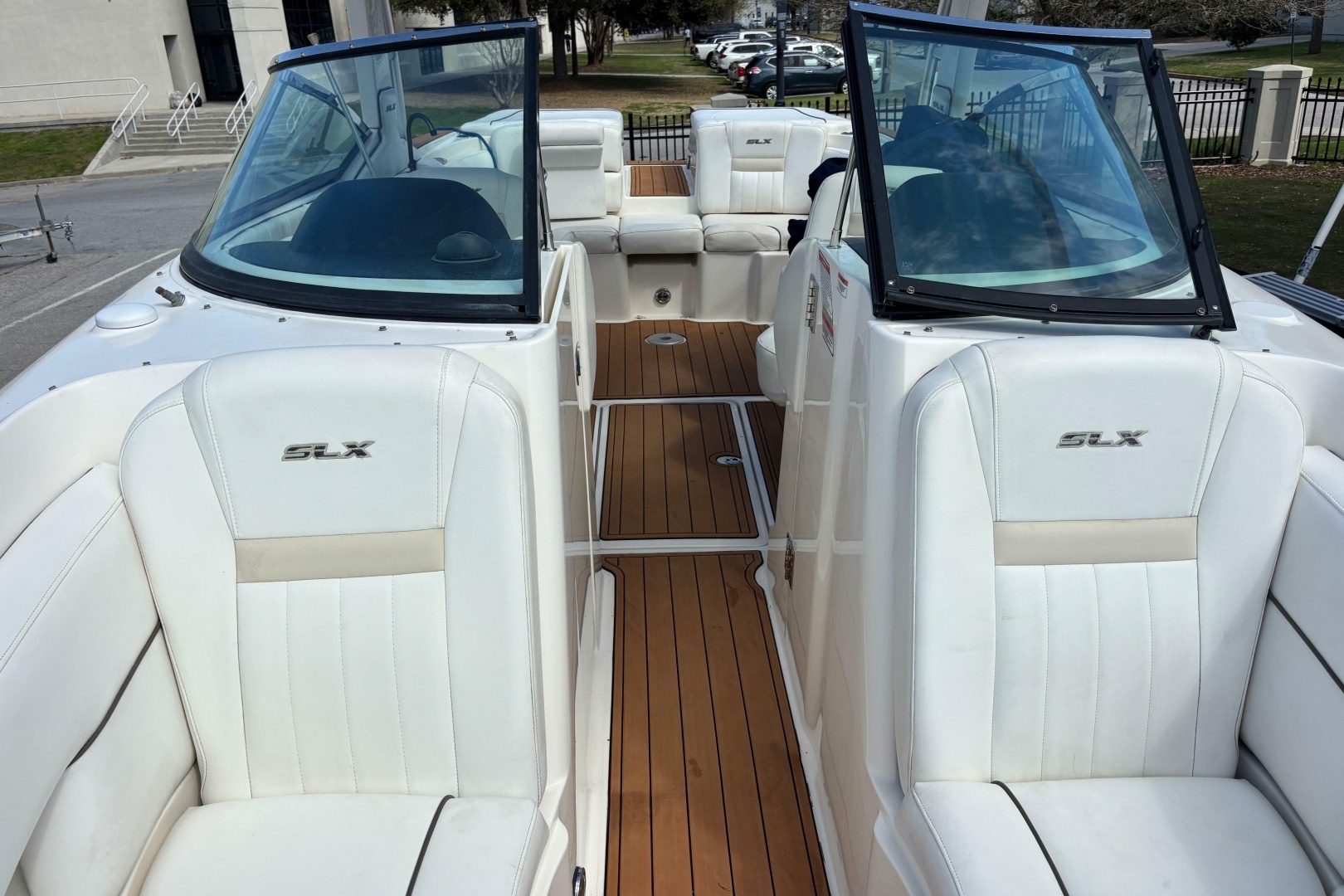 2008 Sea Ray 270 Sundeck - Image 20