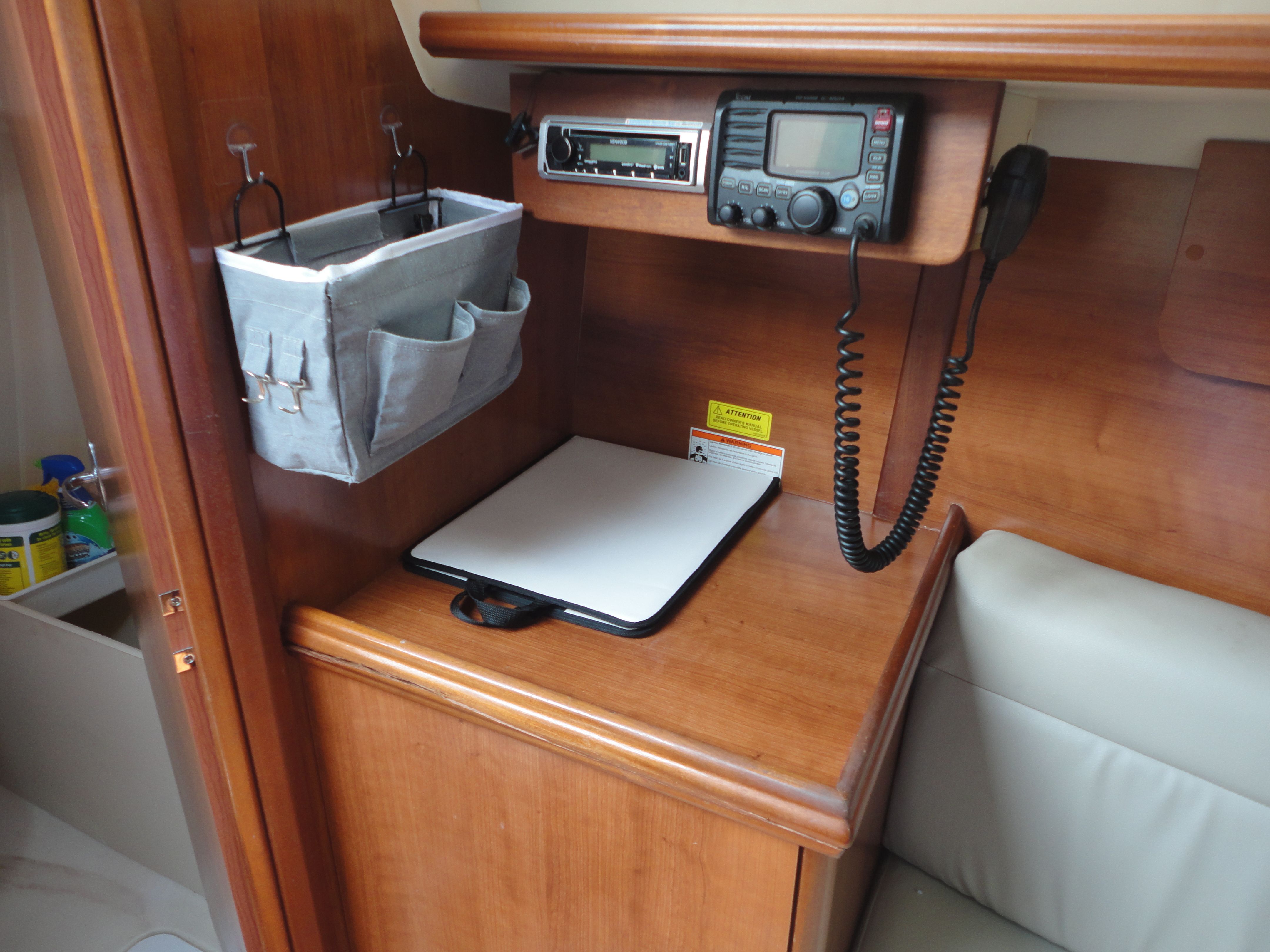 2013 Marlow-Hunter Hunter 27 - 94